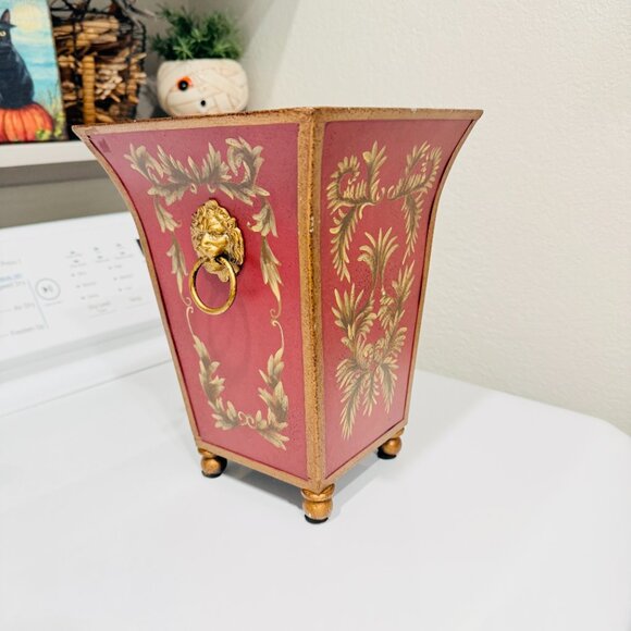 Vintage French Tole Flared Cachepot Planter with Lionheads - Picture 7 of 16